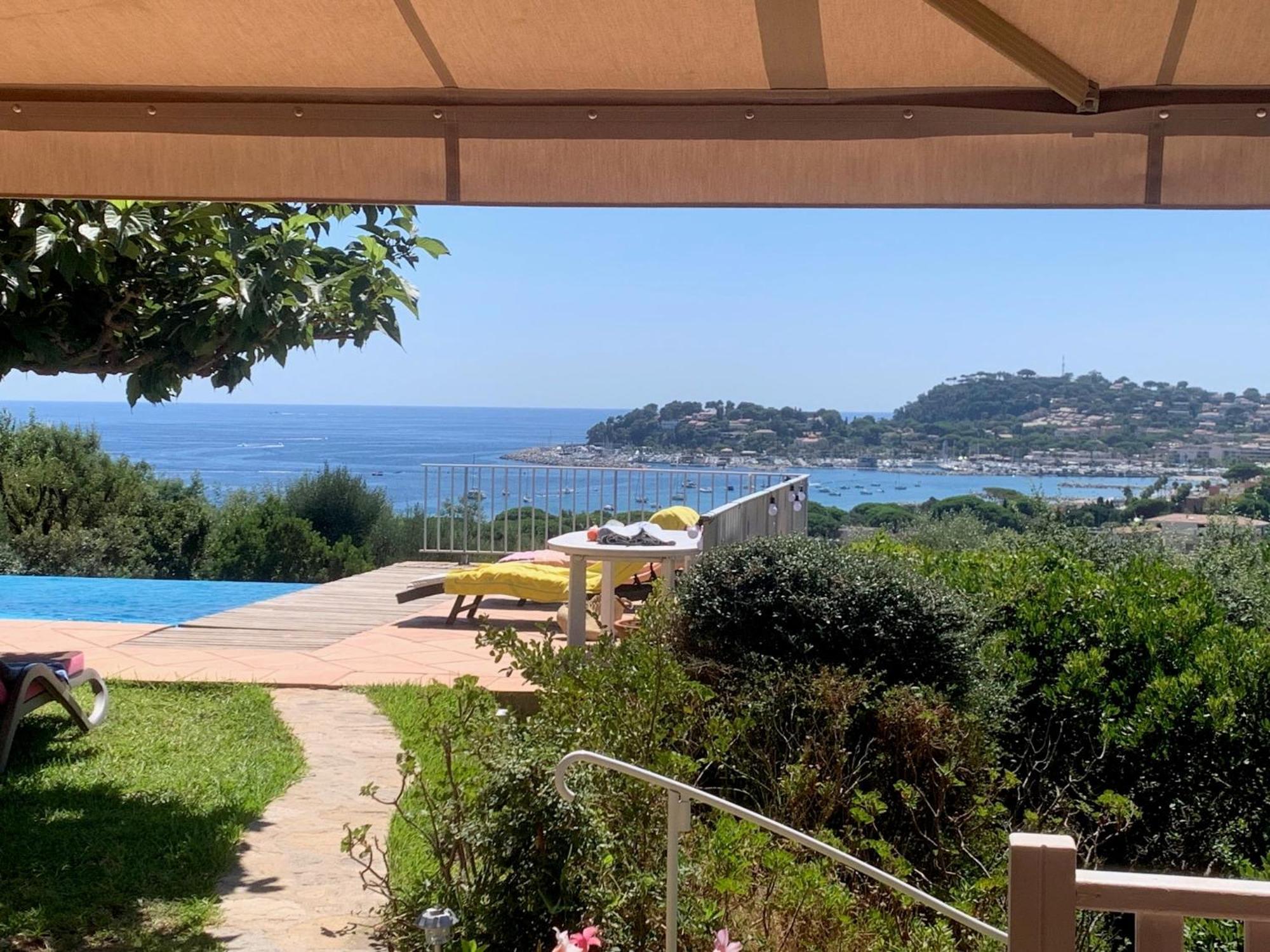 Les Citronniers - Splendide Vue Mer Acces Plage A Pieds A 5 Minutes 滨海卡瓦莱尔 外观 照片